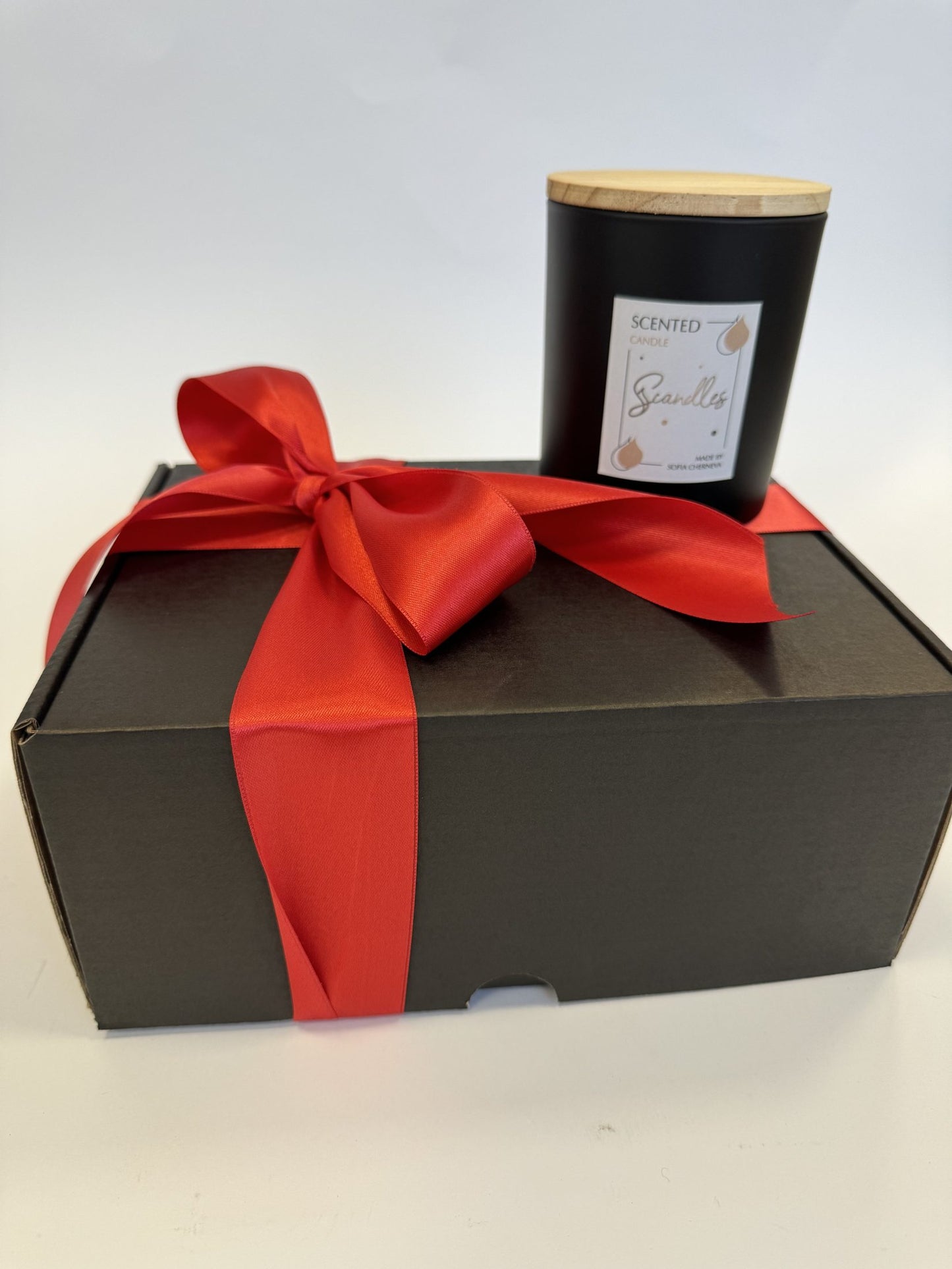 Scandles Valentine’s day кутия
