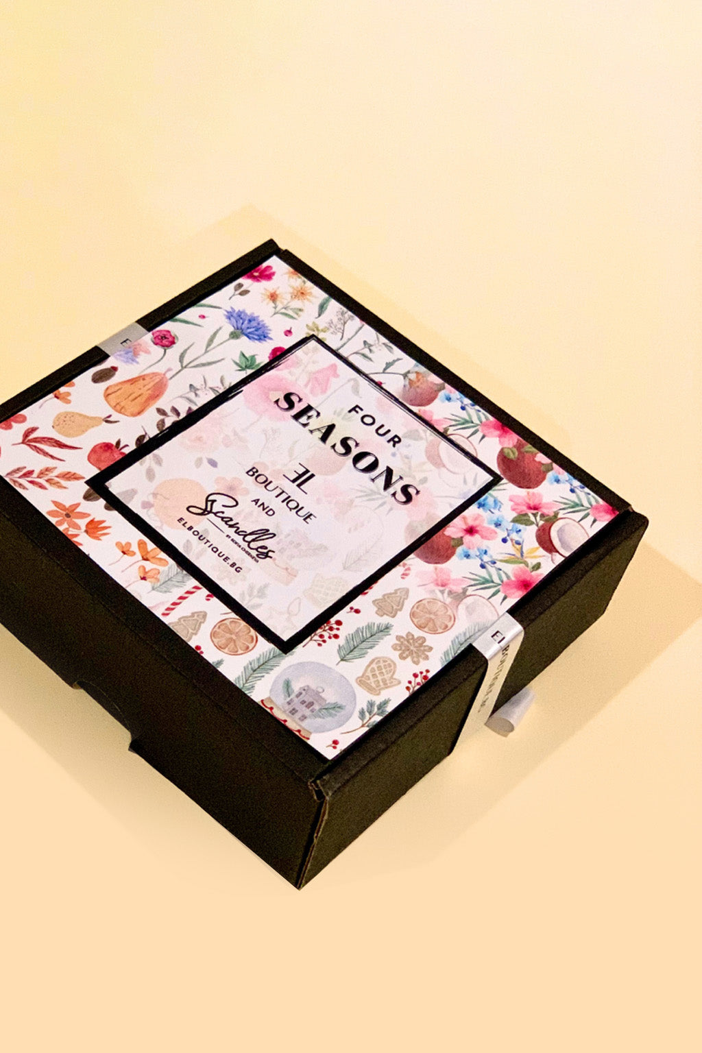 Four Seasons Sample кутия